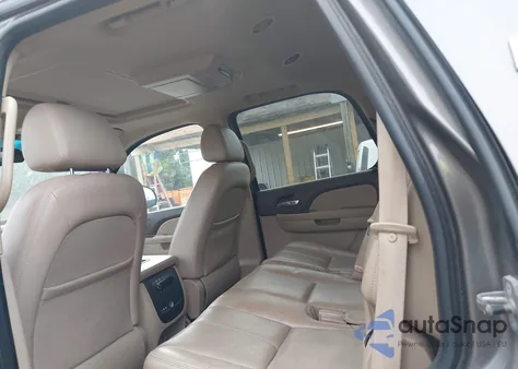 2011 Chevrolet Tahoe Hybrid from USA, damaged, VIN 1GNSKDFJ4BR136650